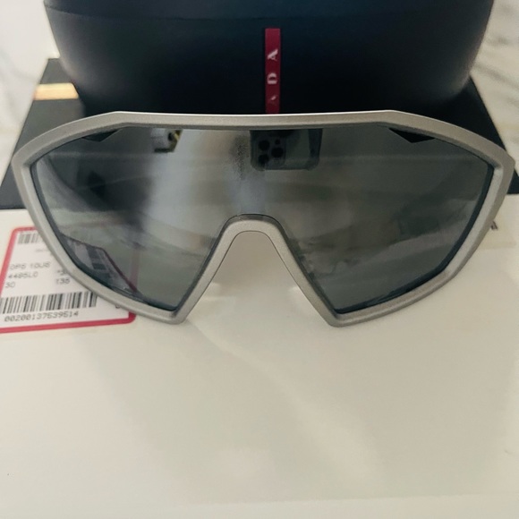 PRADA SPORT, LIGHTWEIGHT WITH MIRRORED SHIELDS SUNGLASSES, UNISEX - Picture 7 of 16